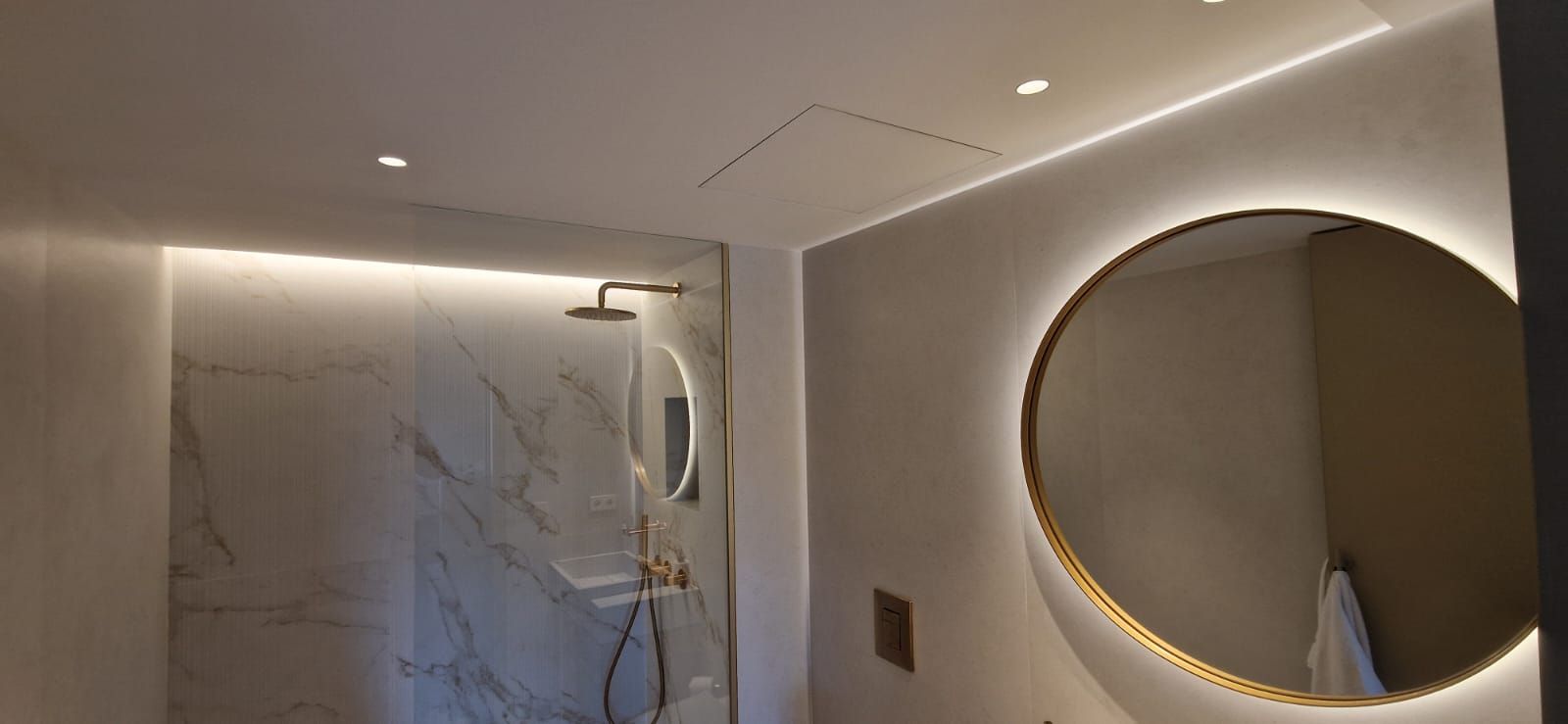 PROYECTO DE ILUMINACIÓN EN VIVIENDA